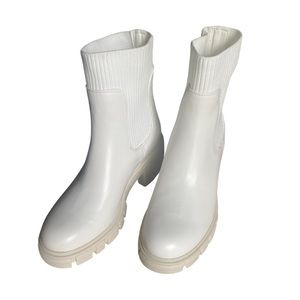 Lug Sole Chelsea Boots